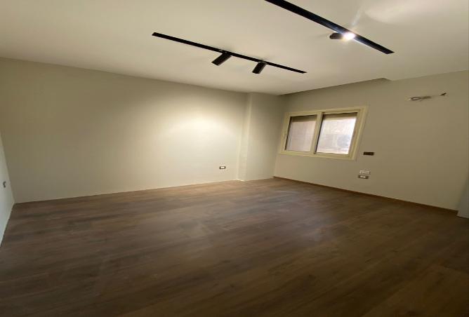 7995401 - Property Image 2