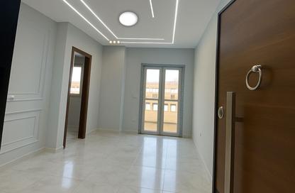 Apartment - 3 Bedrooms - 1 Bathroom for sale in El Motamayez District - Badr City - Cairo