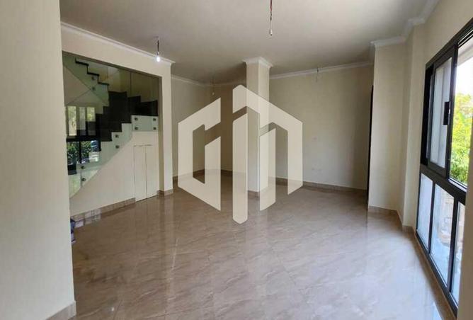 8062870 - Property Image 3