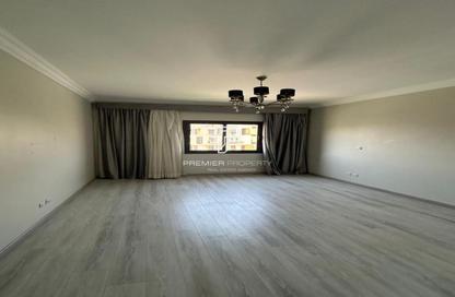 Apartment - 3 Bedrooms - 4 Bathrooms for sale in Eastown - 5th Settlement Compounds - The 5th Settlement - New Cairo City - Cairo