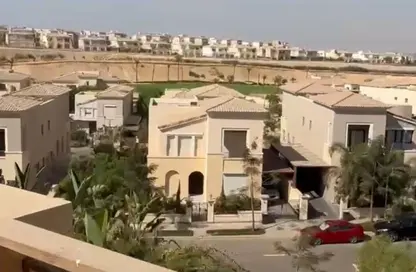 Villa - 4 Bedrooms - 5 Bathrooms for sale in Levana - Uptown Cairo - Mokattam - Cairo