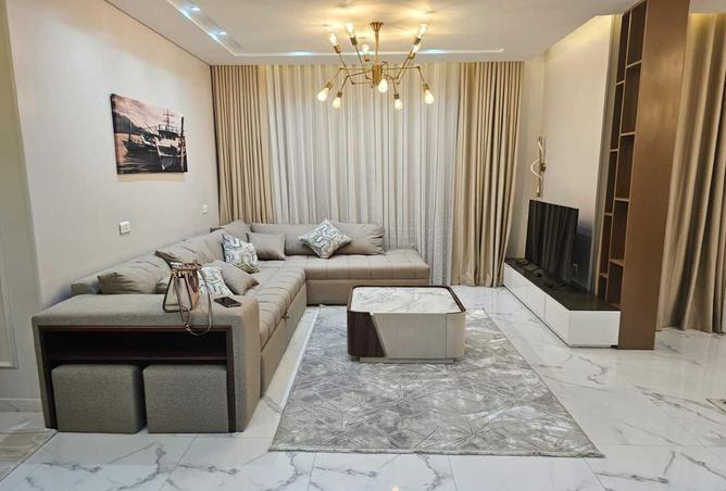 8112942 - Property Image 2