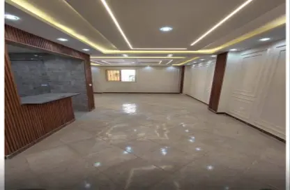 Apartment - 3 Bedrooms - 2 Bathrooms for sale in Al Hosary - 6 October City - Giza