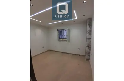 Apartment - 3 Bedrooms - 1 Bathroom for sale in Al Mokattam El Katameya Road - Al Hadaba Al Wosta - Mokattam - Cairo