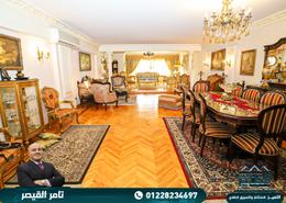 Apartment - 4 bedrooms - 3 bathrooms for للبيع in Mohamed Fawzy Moaz St. - Smouha - Hay Sharq - Alexandria