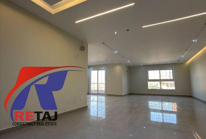 8491957 - Property Image 2