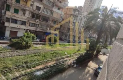 شقة - 3 غرف نوم - 2 حمامات للايجار في كليوباترا - حي شرق - الاسكندرية