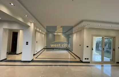 فيلا - 3 غرف نوم - 4 حمامات للبيع في رويال سيتي - كمبوندات الشيخ زايد - الشيخ زايد - الجيزة