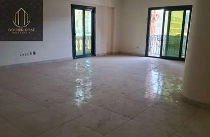 شقة - 3 غرف نوم - 2 حمامات للايجار في عمارات البنفسج - البنفسج - مدينة القاهرة الجديدة - القاهرة