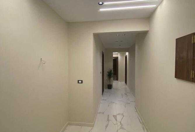 8009958 - Property Image 3
