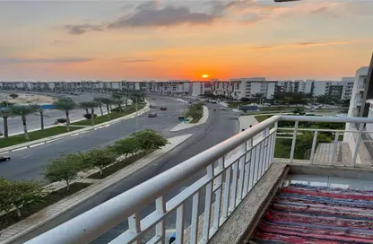 Apartment - 2 Bedrooms - 1 Bathroom for sale in Madinaty - Cairo