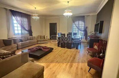 Apartment - 3 Bedrooms - 3 Bathrooms for rent in Service Road - Ganoob El Acadimia - New Cairo City - Cairo