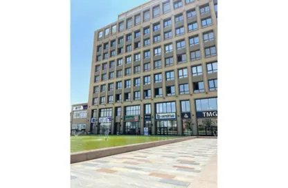 Office Space - Studio - 2 Bathrooms for rent in Arkan Plaza - 26th of July Corridor - Sheikh Zayed City - Giza