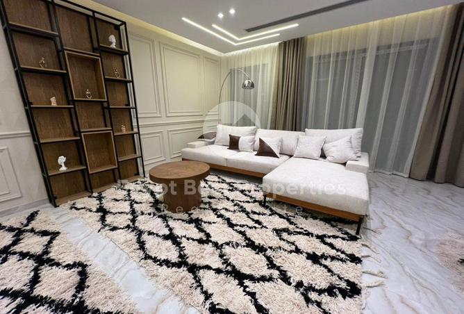 8388581 - Property Image 2