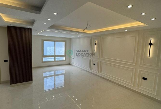 8068353 - Property Main Image