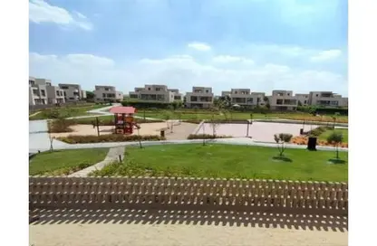 فيلا - 4 غرف نوم - 4 حمامات للبيع في كمبوند البروج - كمبوندات الشروق - مدينة الشروق - القاهرة