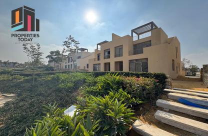 Villa - 4 Bedrooms - 4 Bathrooms for sale in O West - 6 October Compounds - 6 October City - Giza