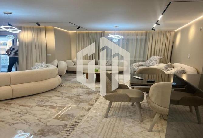8076593 - Property Image 2