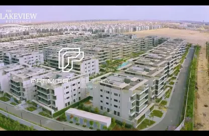 Apartment - 3 Bedrooms - 3 Bathrooms for sale in Lake View Residence 2 - 5th Settlement Compounds - The 5th Settlement - New Cairo City - Cairo