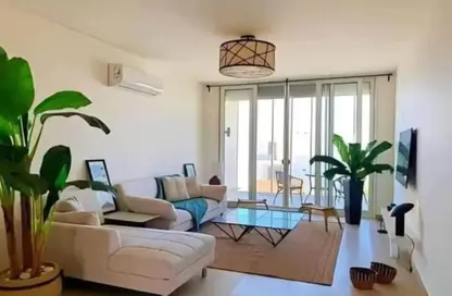 دوبلكس - 4 غرف نوم - 3 حمامات للبيع في دايركشن وايت - راس الحكمة - الساحل الشمالي