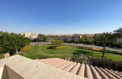 فيلا - 4 غرف نوم - 4 حمامات للايجار في پريڤادو - مدينتي - القاهرة