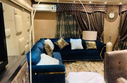 Apartment - 2 Bedrooms - 1 Bathroom for rent in El Rehab Extension - Al Rehab - New Cairo City - Cairo