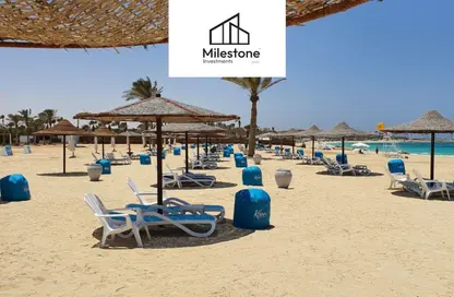 Chalet - 2 Bedrooms - 2 Bathrooms for sale in Koun - Ras Al Hekma - North Coast