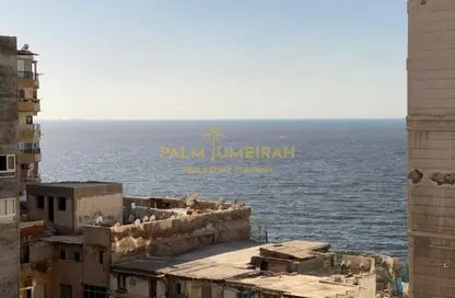 شقة - 3 غرف نوم - 1 حمام للبيع في شارع إسماعيل الفنجرى - كامب شيزار - حي وسط - الاسكندرية