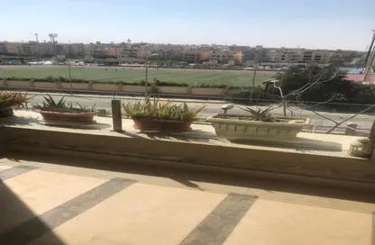 Apartment - 2 Bedrooms - 2 Bathrooms for sale in Palm Hills Village Gate - South Investors Area - New Cairo City - Cairo