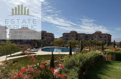 Chalet - 2 Bedrooms - 2 Bathrooms for sale in Laguna Bay - Al Ain Al Sokhna - Suez