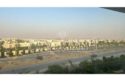 Apartment - 2 Bedrooms - 2 Bathrooms for sale in Lake View Residence - 5th Settlement Compounds - The 5th Settlement - New Cairo City - Cairo