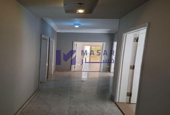 8190359 - Property Image 2