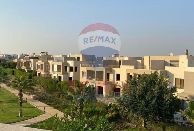 8066035 - Property Image 2