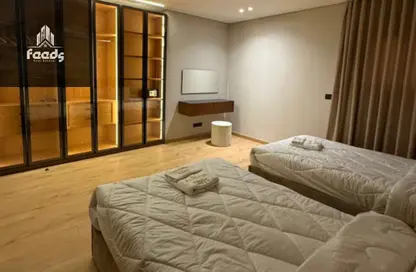 Apartment - 3 Bedrooms - 4 Bathrooms for rent in Silver Palm - North Investors Area - New Cairo City - Cairo
