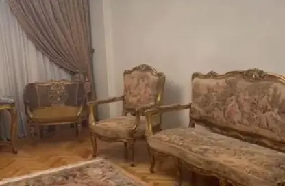 Apartment - 3 Bedrooms - 2 Bathrooms for sale in Nabil Al Wakkad St. - Ard El Golf - Heliopolis - Masr El Gedida - Cairo