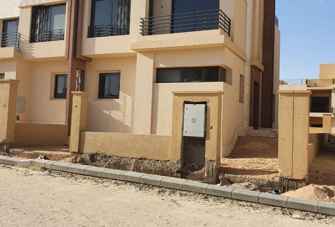 8303893 - صورة العقار 3