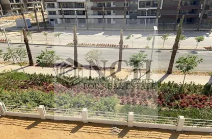 Apartment - 2 Bedrooms - 2 Bathrooms for sale in Palm Hills New Cairo - 5th Settlement Compounds - The 5th Settlement - New Cairo City - Cairo