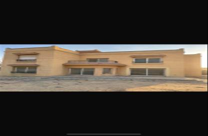 Villa - 4 Bedrooms - 5 Bathrooms for sale in Wadi Al Nakhil - Cairo Alexandria Desert Road - 6 October City - Giza
