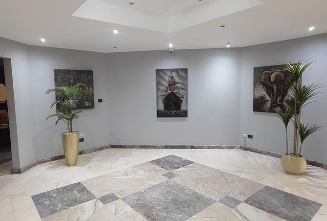 8325071 - Property Image 2