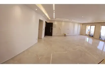 شقة - 3 غرف نوم - 2 حمامات للايجار في مدينة الخمائل - كمبوندات الشيخ زايد - الشيخ زايد - الجيزة