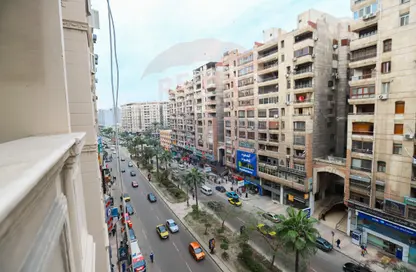 شقة - 3 غرف نوم - 2 حمامات للبيع في سموحة - حي شرق - الاسكندرية