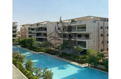 Apartment - 2 Bedrooms - 2 Bathrooms for sale in Lake View Residence - 5th Settlement Compounds - The 5th Settlement - New Cairo City - Cairo