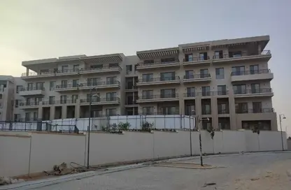 Apartment - 3 Bedrooms - 3 Bathrooms for sale in The Fourteen Golf Residences - Uptown Cairo - Mokattam - Cairo