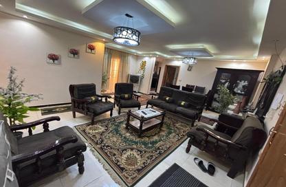 Apartment - 3 Bedrooms - 1 Bathroom for rent in Street 2 - Al Waha City - 10th District - Nasr City - Cairo