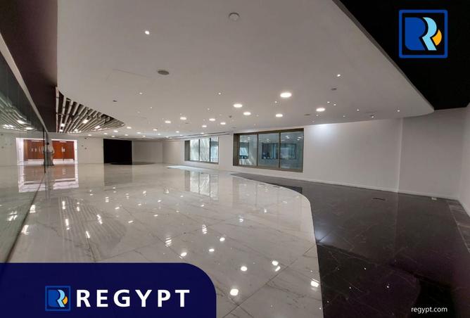 8253649 - صورة العقار 3