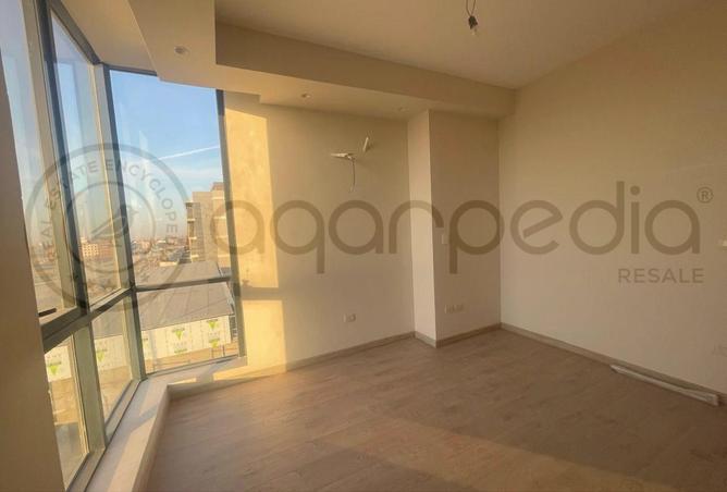 8233942 - Property Image 2