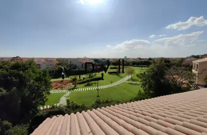 Villa - 3 Bedrooms - 3 Bathrooms for sale in Privado - Madinaty - Cairo