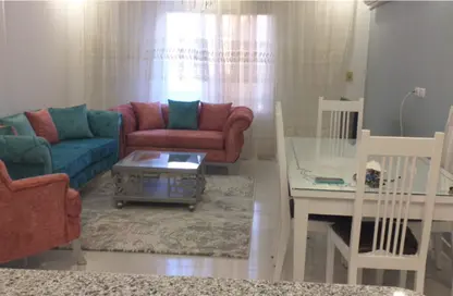 Apartment - 2 Bedrooms - 1 Bathroom for rent in El Rehab Extension - Al Rehab - New Cairo City - Cairo