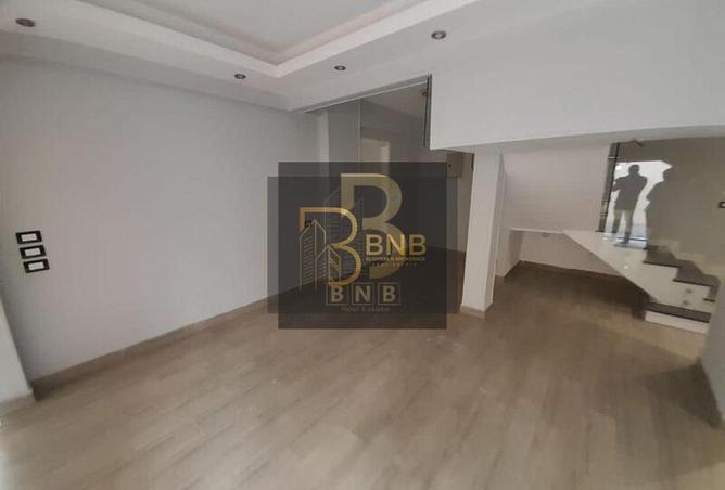 8227231 - Property Image 2