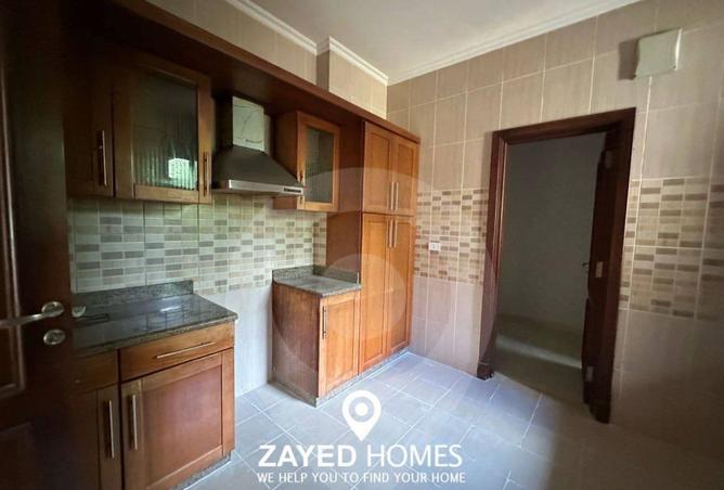 8062509 - Property Image 3